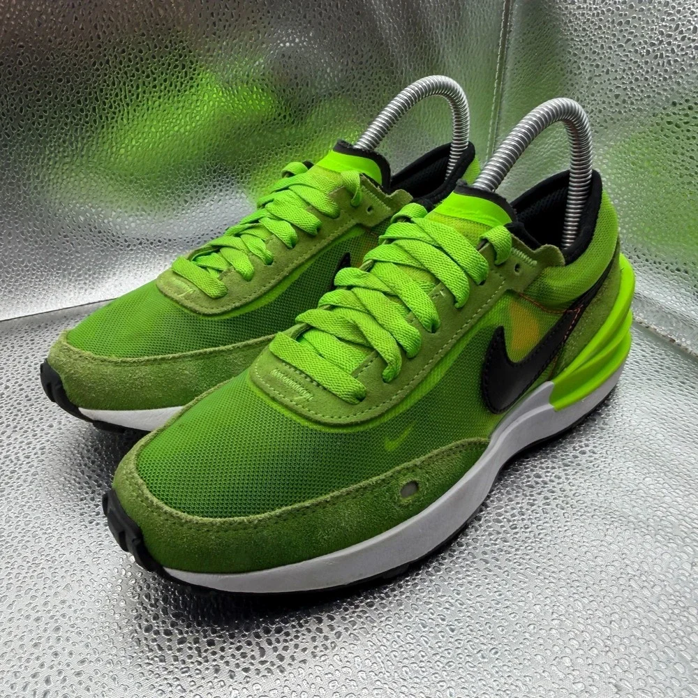 Size 4.5Y Nike‎ Waffle One Electric Green GS Low Top Kids Sneakers DC0481-300
